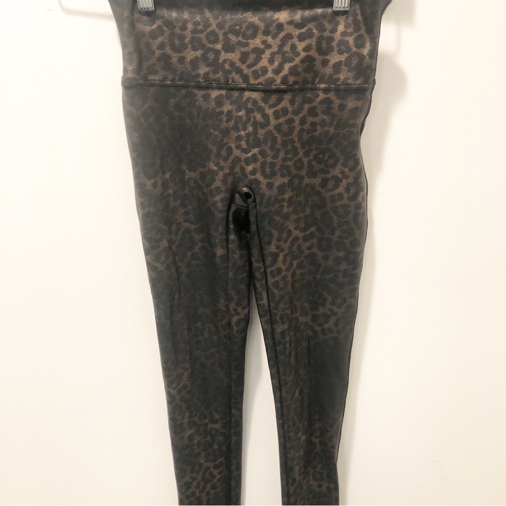 Spanx faux leather leopard leggings size small - Picture 5 of 7